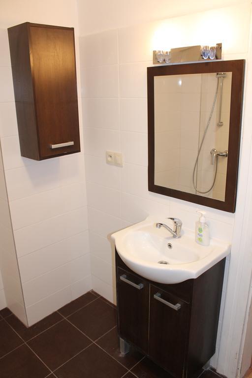 Apartmany Pri Auparku ピエシュチャニ エクステリア 写真